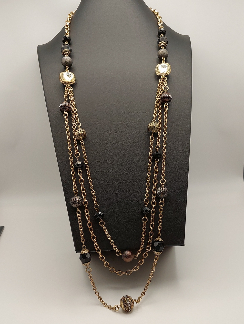 '90's Gold-Tone Tiered Multi-Strand Black Beaded Rhinestone Necklace EVC